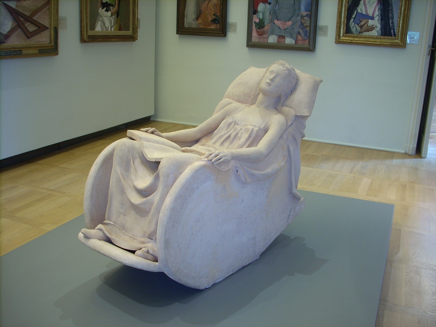 La convalescente by Arturo Martini