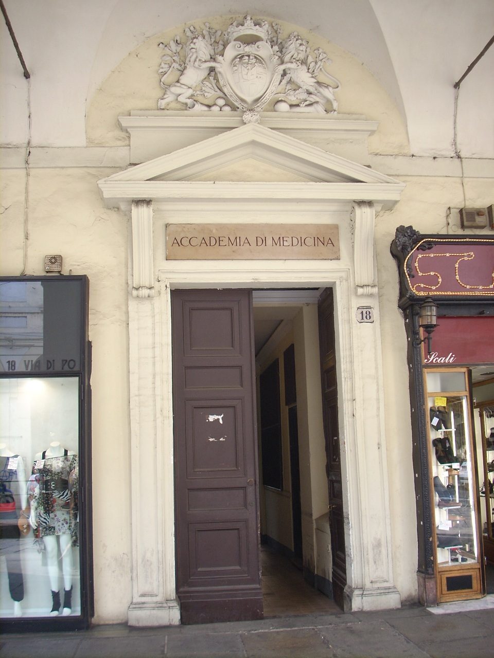 Accademia di Medicina, Turin, Italy - 02.JPG
