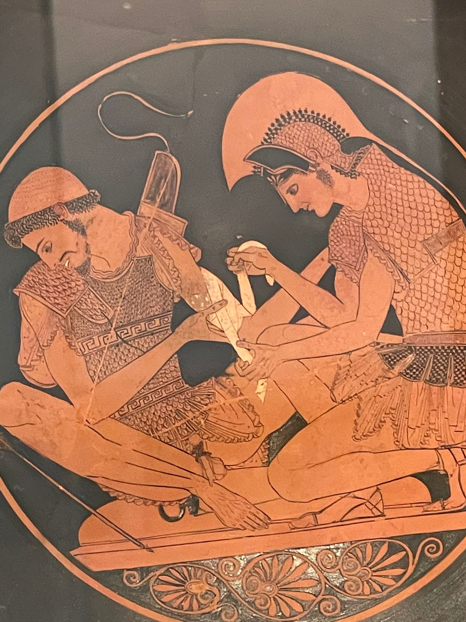 Achilles Binds Patroclus (drinking cup), Altes Museum, Berlin by Maria Sofia Caracò - 03.jpg