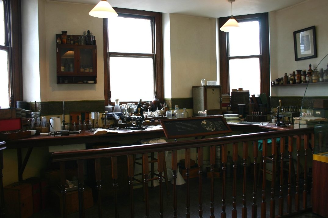 Alexander Fleming Laboratory and Museum, St Mary's Hospital, London - 02.JPG