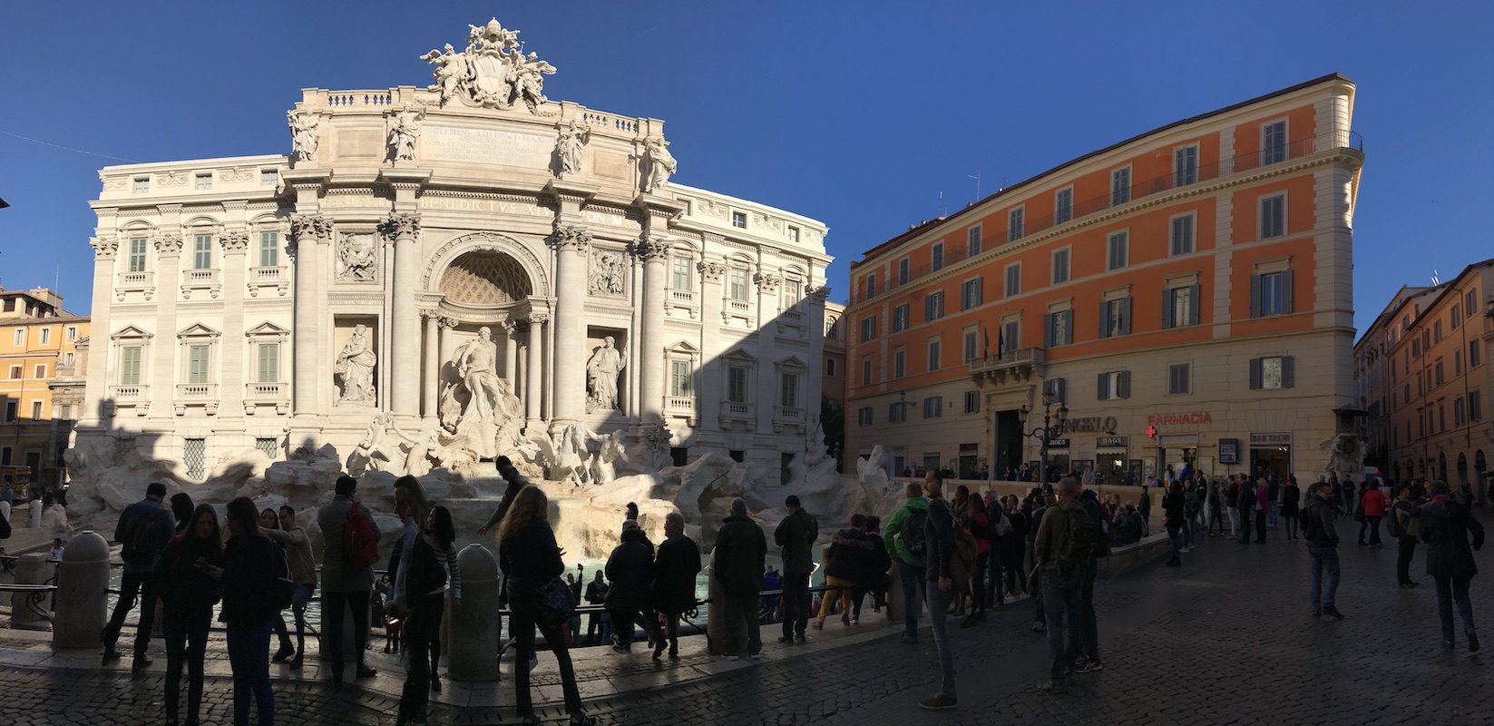 Antica%20Farmacia%20Pesci%203.JPG