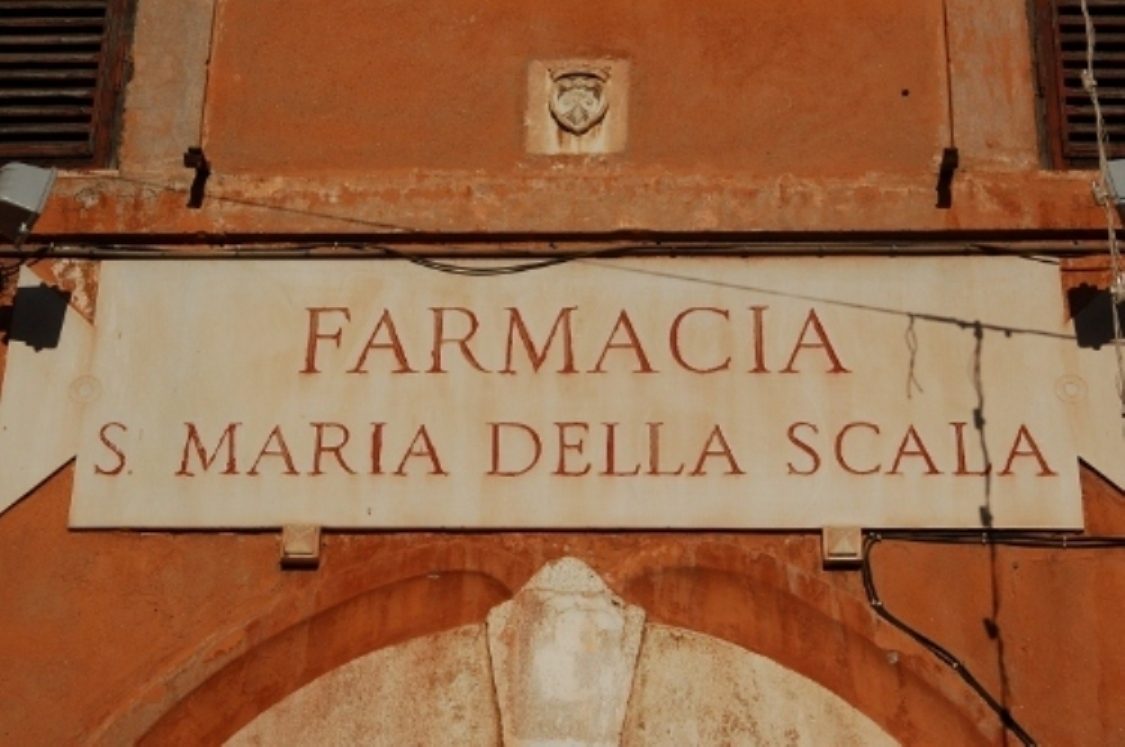 Antica%20Spezieria%20Santa%20Maria%20della%20Scala%20%2828%29.jpg