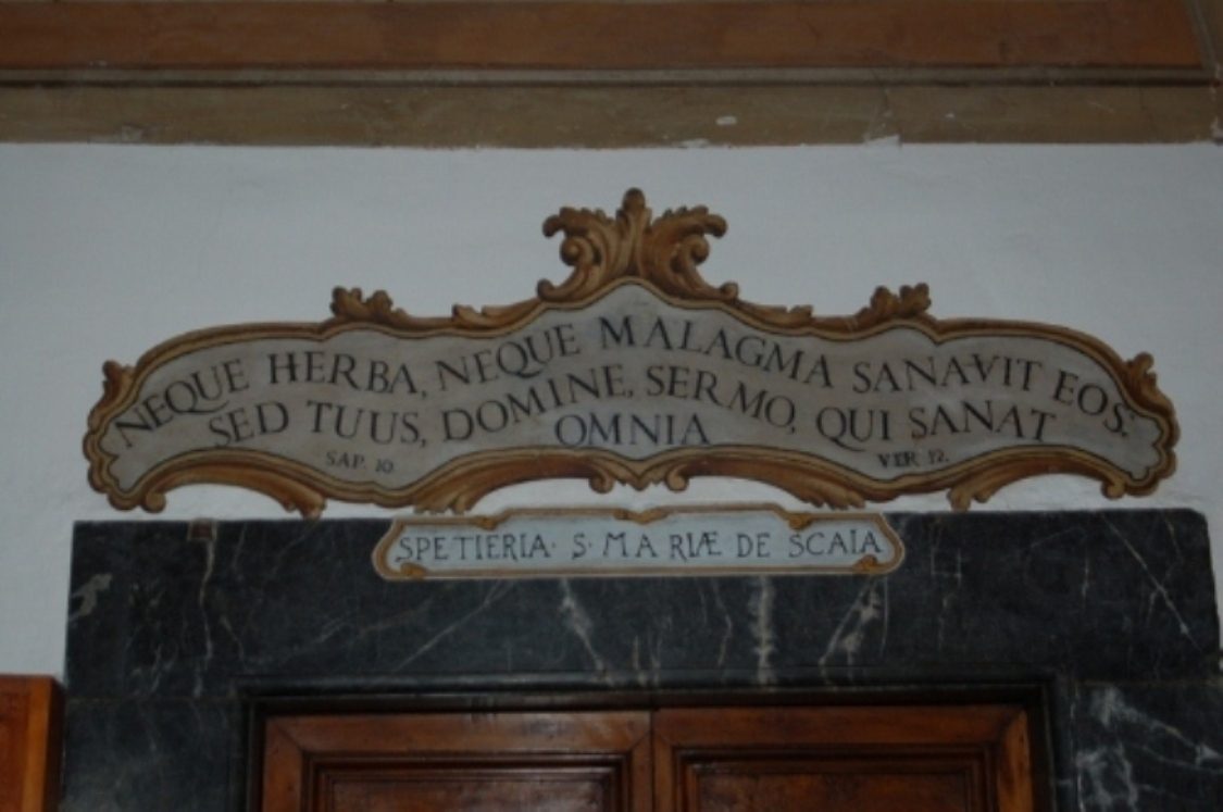 Antica%20Spezieria%20Santa%20Maria%20della%20Scala%20%2832%29.jpg