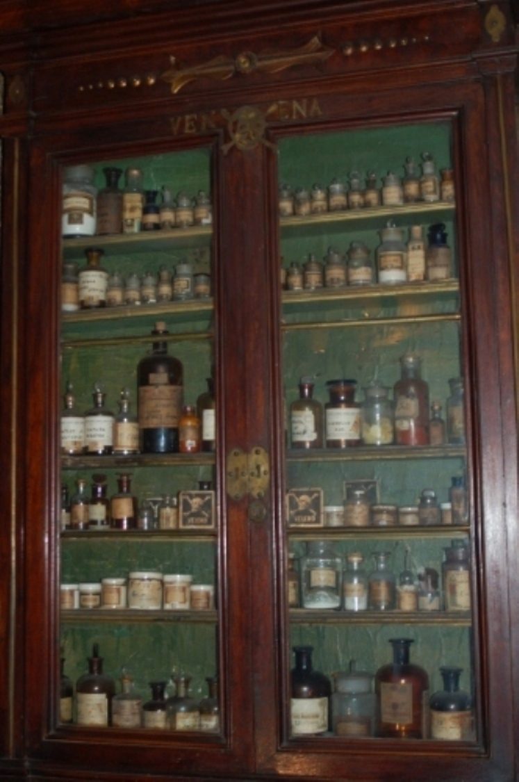 Antica%20Spezieria%20Santa%20Maria%20della%20Scala%20%288%29.jpg
