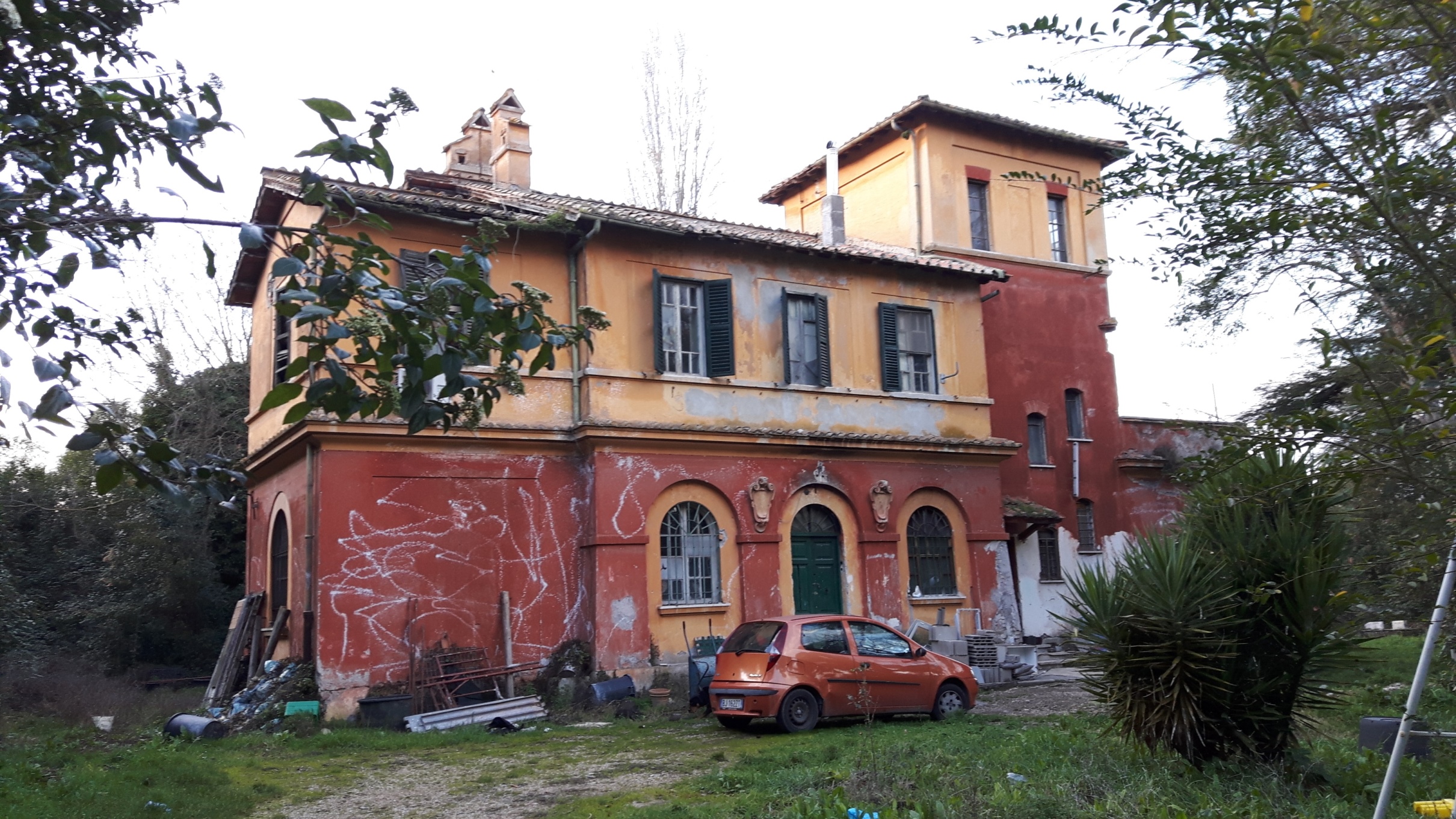Antimalarial station at Castel di Decima, Rome (1).jpg