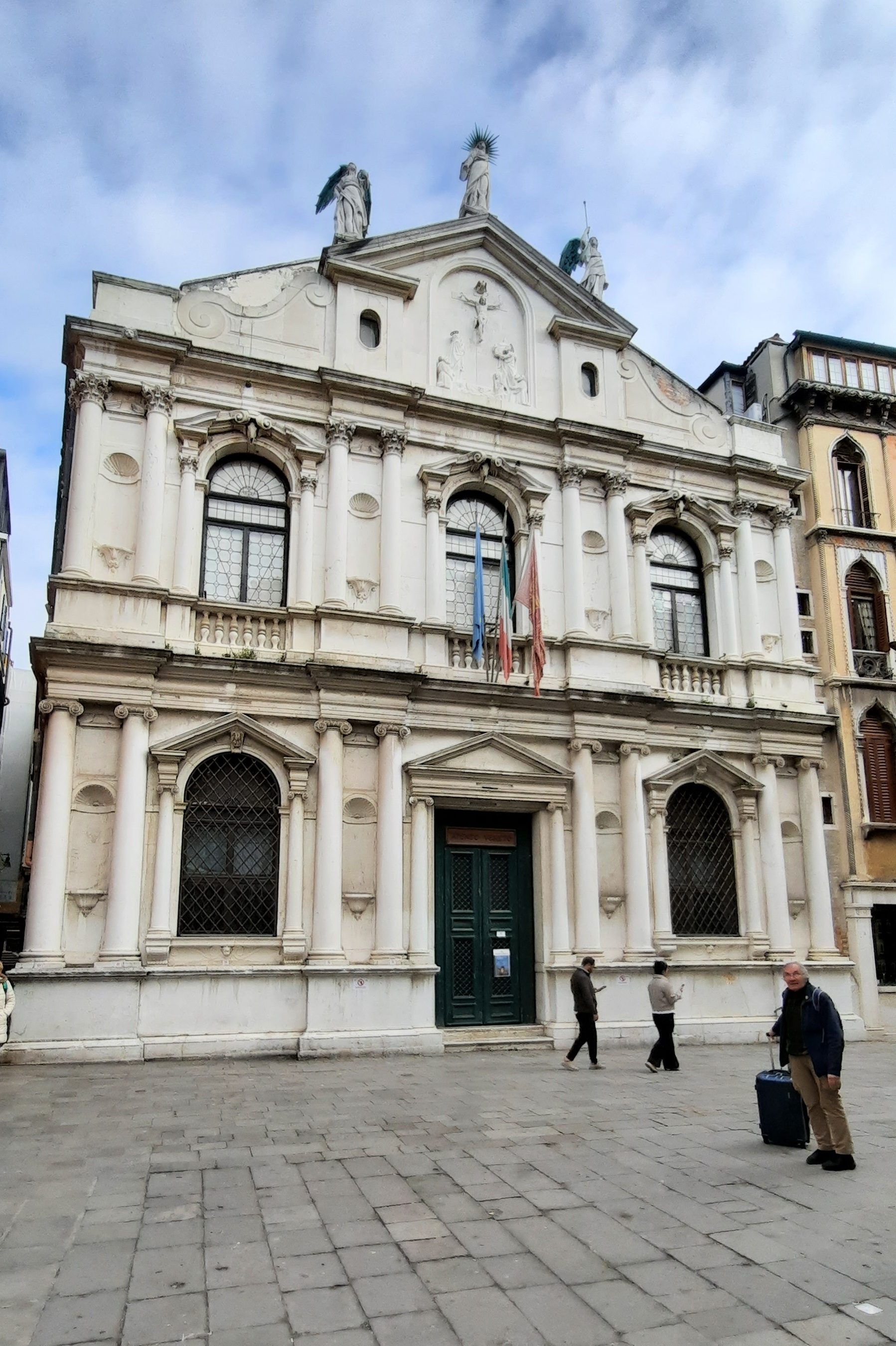 Ateneo%20Veneto%2C%20Venice%20-%2001.jpg