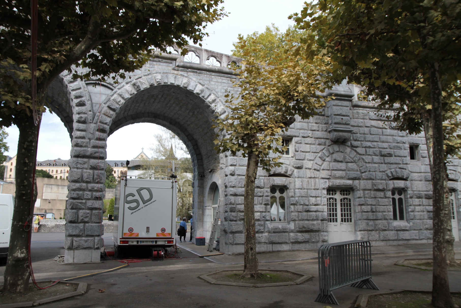 Bureau%20des%20Constatations%20M%C3%A9dicales%2C%20Lourdes%20-%2009.JPG
