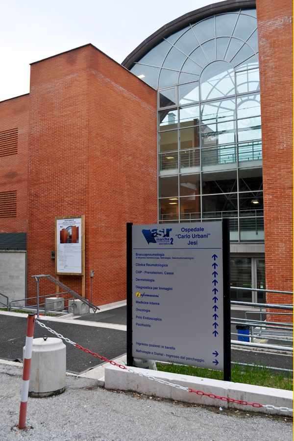 1CarloUrbani_ospedale5.jpg