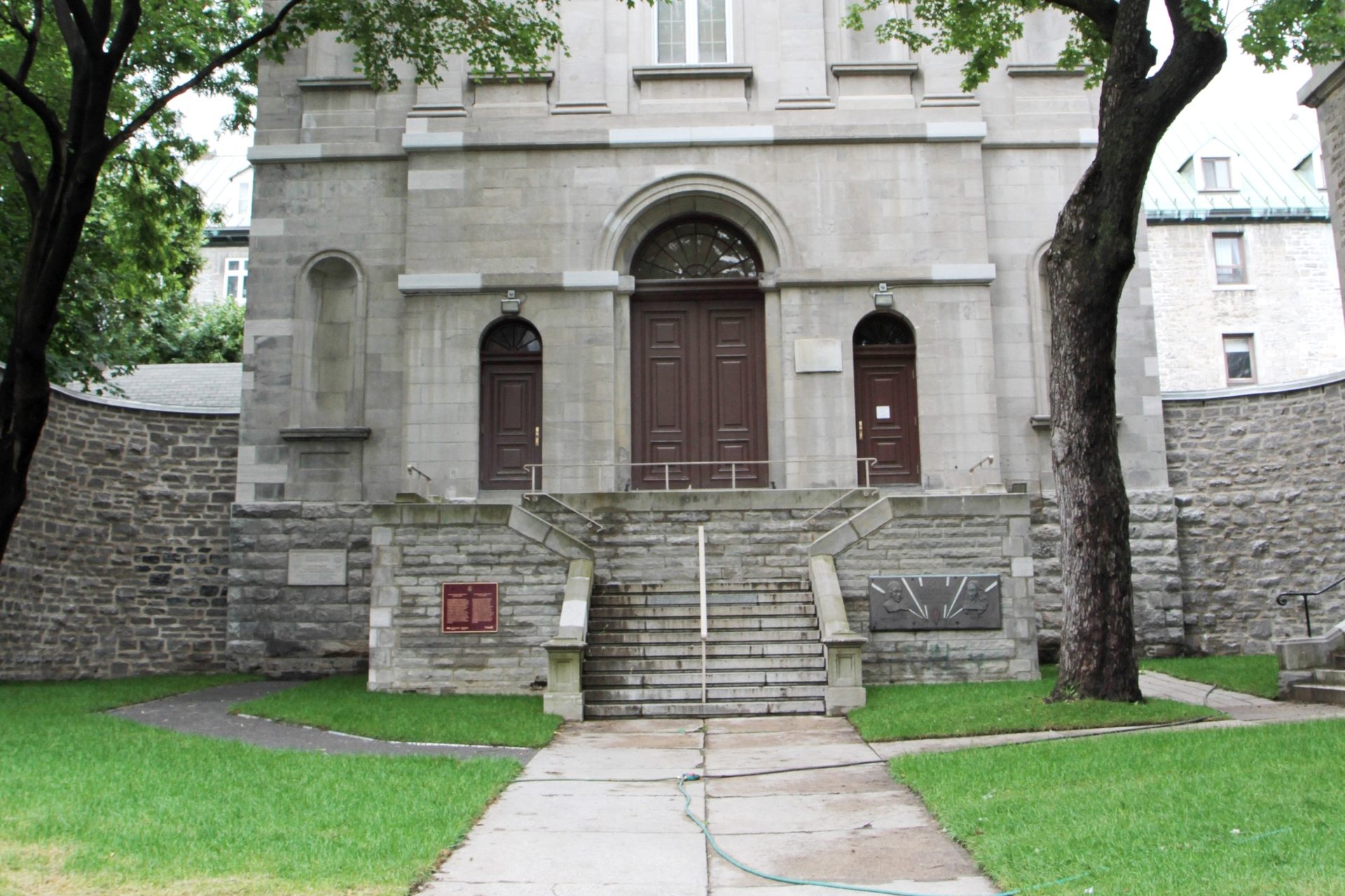 Chapelle%2C%20Hotel%20Dieu%20de%20Montreal%20-%2002.JPG