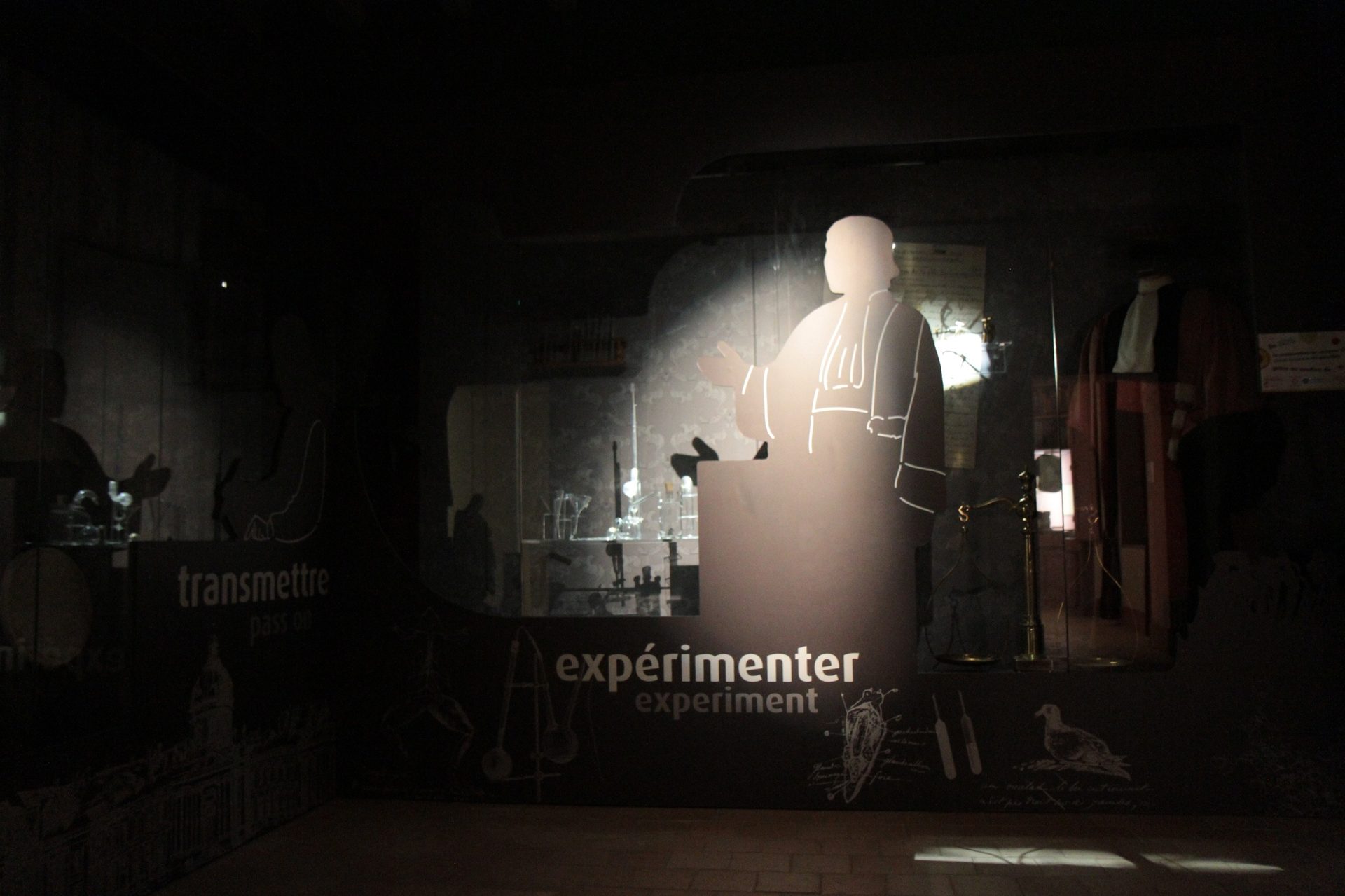 Claude%20Bernard%27s%20home-museum%2C%20Saint-Julien%20-%2005.JPG