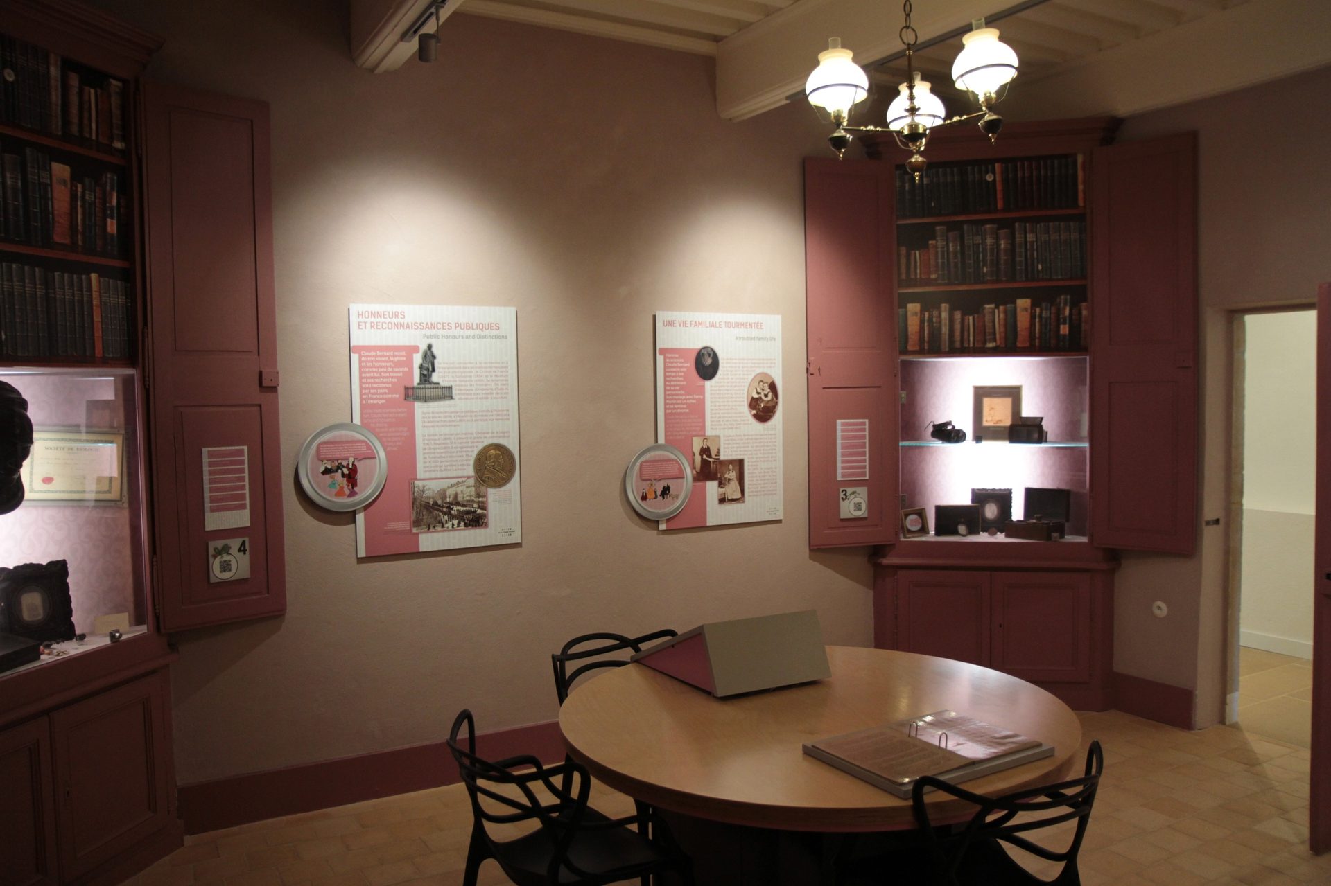 Claude%20Bernard%27s%20home-museum%2C%20Saint-Julien%20-%2008.JPG
