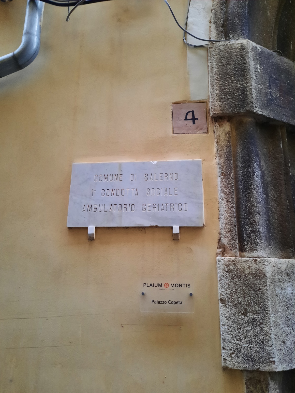 Palazzo Copeta, Salerno - 03.jpg