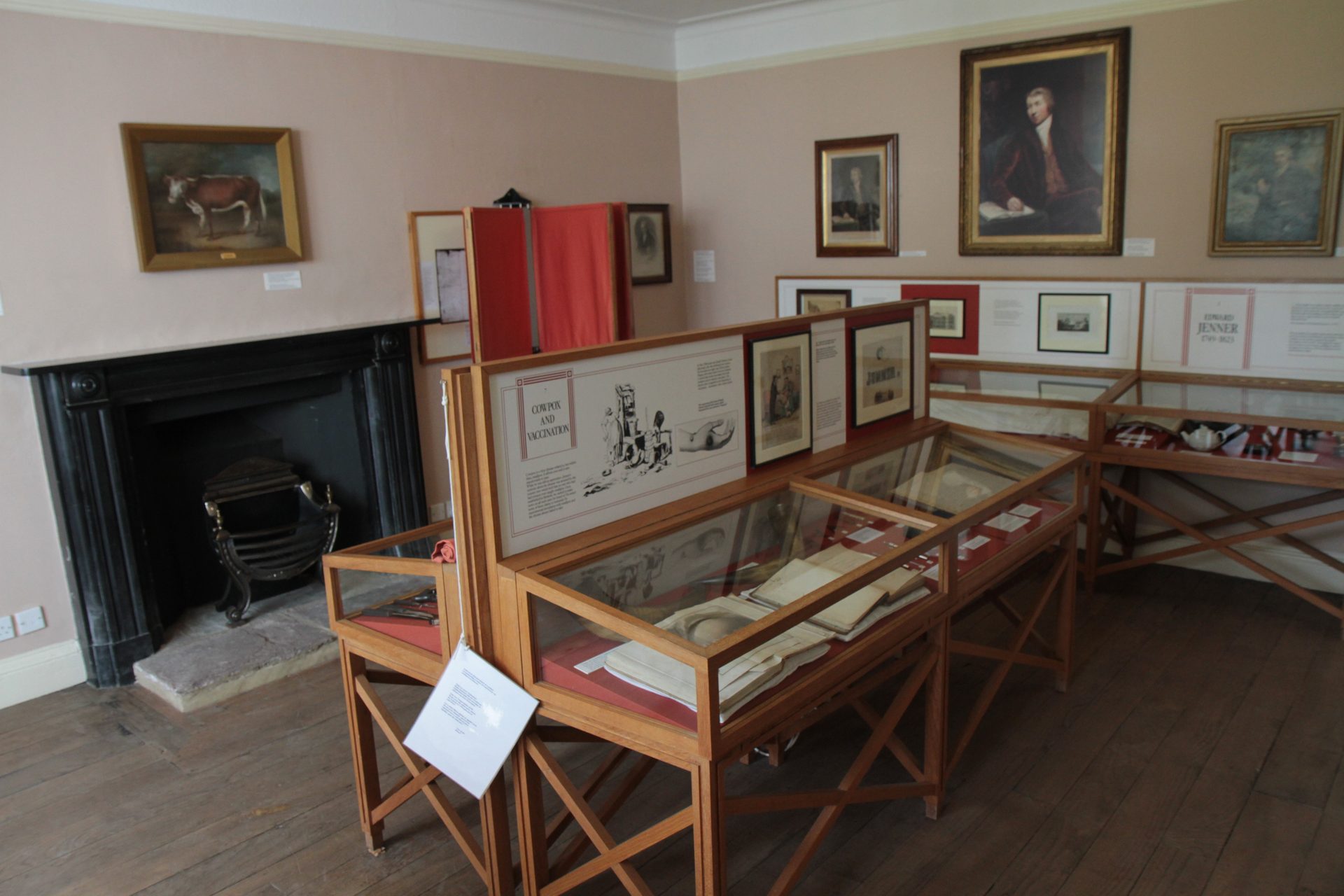 Edward%20Jenner%27s%20House%20and%20Museum%2C%20Berkeley%2C%20UK%20%288%29.JPG