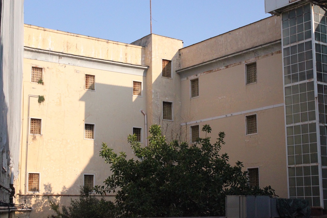 Ex Ospedale Psichiatrico Giudiziario diSant'Eframo (2).jpg