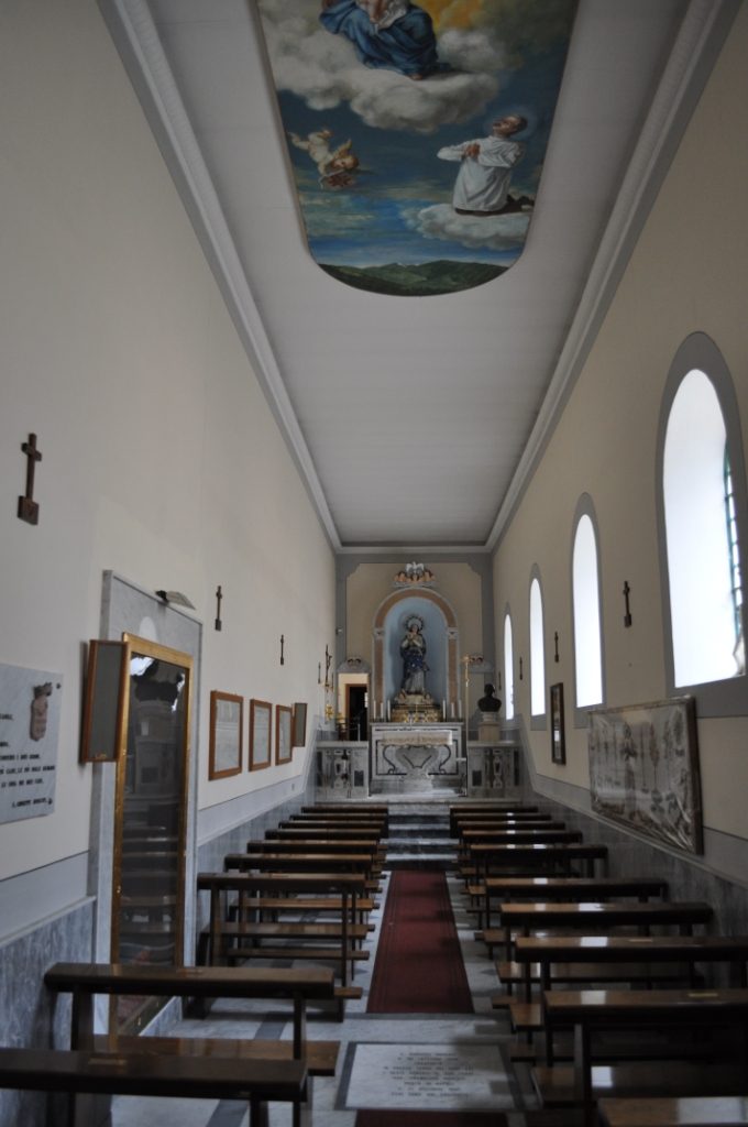 Giuseppe%20Moscati%27s%20Chapel%2C%20Serino%2C%20Italy%20%283%29.jpg