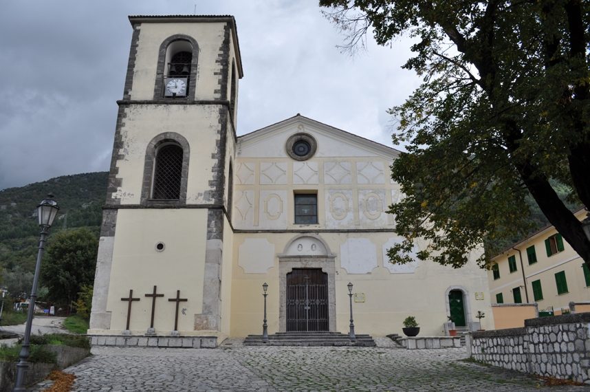 SS.%20Pietro%20and%20Paolo%27s%20Church%2C%20Serino%2C%20Italy%20%282%29.jpg
