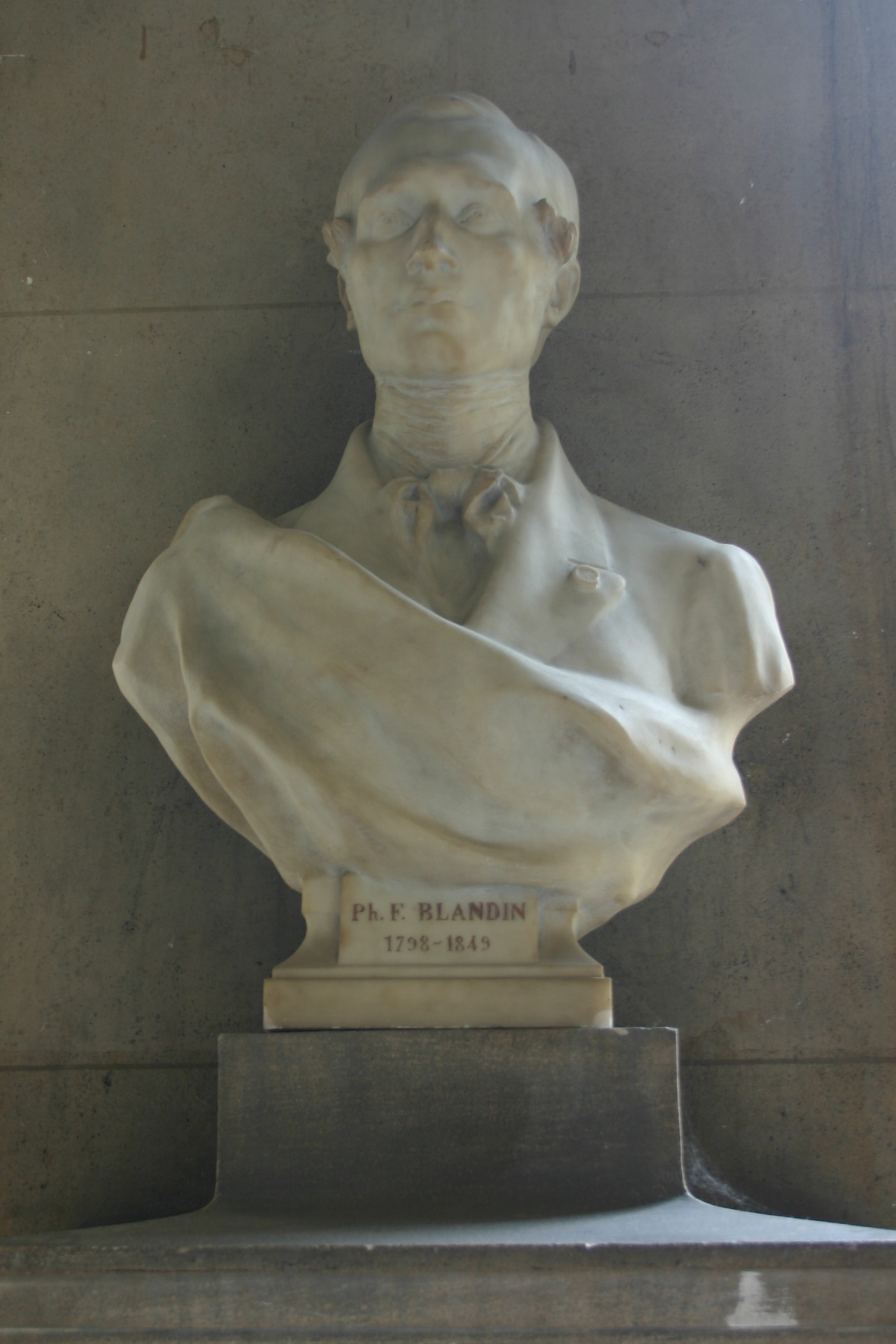 Philippe-Fr%C3%A9d%C3%A9ric%20Blandin%2C%20Grand%20Hall%2C%20Universit%C3%A9%20Paris%20Descartes%2C%20Paris%20%282%29.JPG