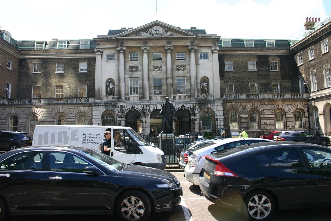 Guy's Hospital, London - 02 by Luca Borghi.JPG