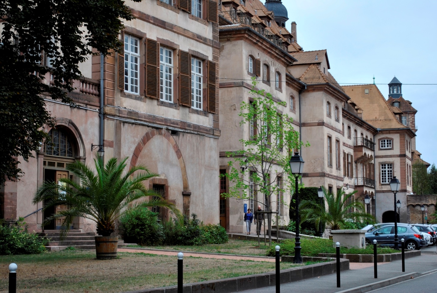 H%C3%B4pital%20civil%2C%20Strasbourg%20%28by%20Virginia%20Gregorio%29%20%2808%29.JPG