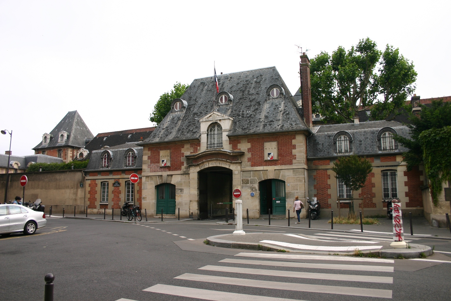 Hôpital Saint Louis, Paris - 01.JPG