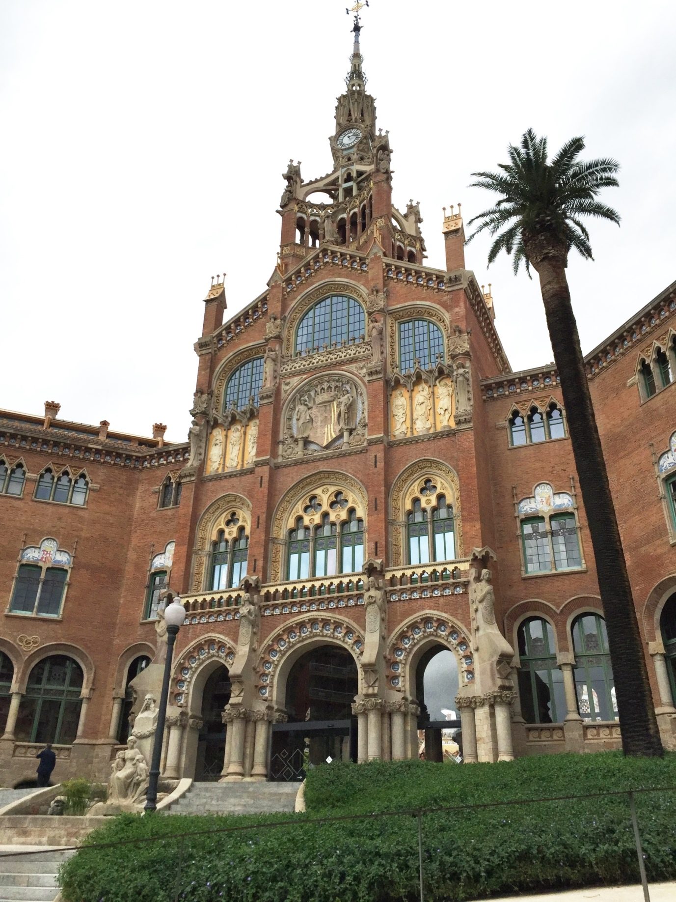 Hospital de la Santa Creu i Sant Pau (modernist site), Barcelona (by Eugenio Giannarelli) - 02.JPG