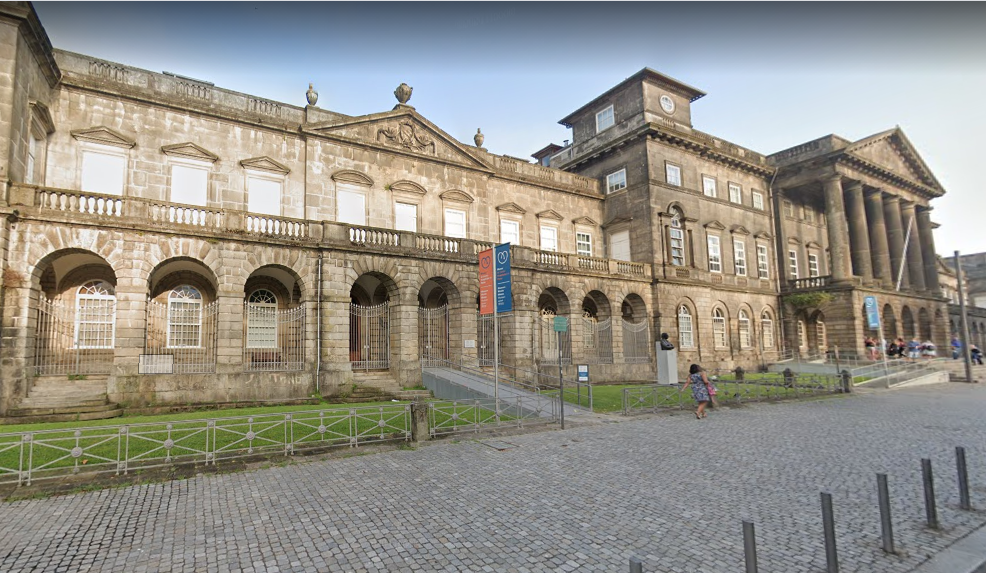 Hospital%20de%20Santo%20Ant%C3%B3nio%2C%20Porto%20-%203.png