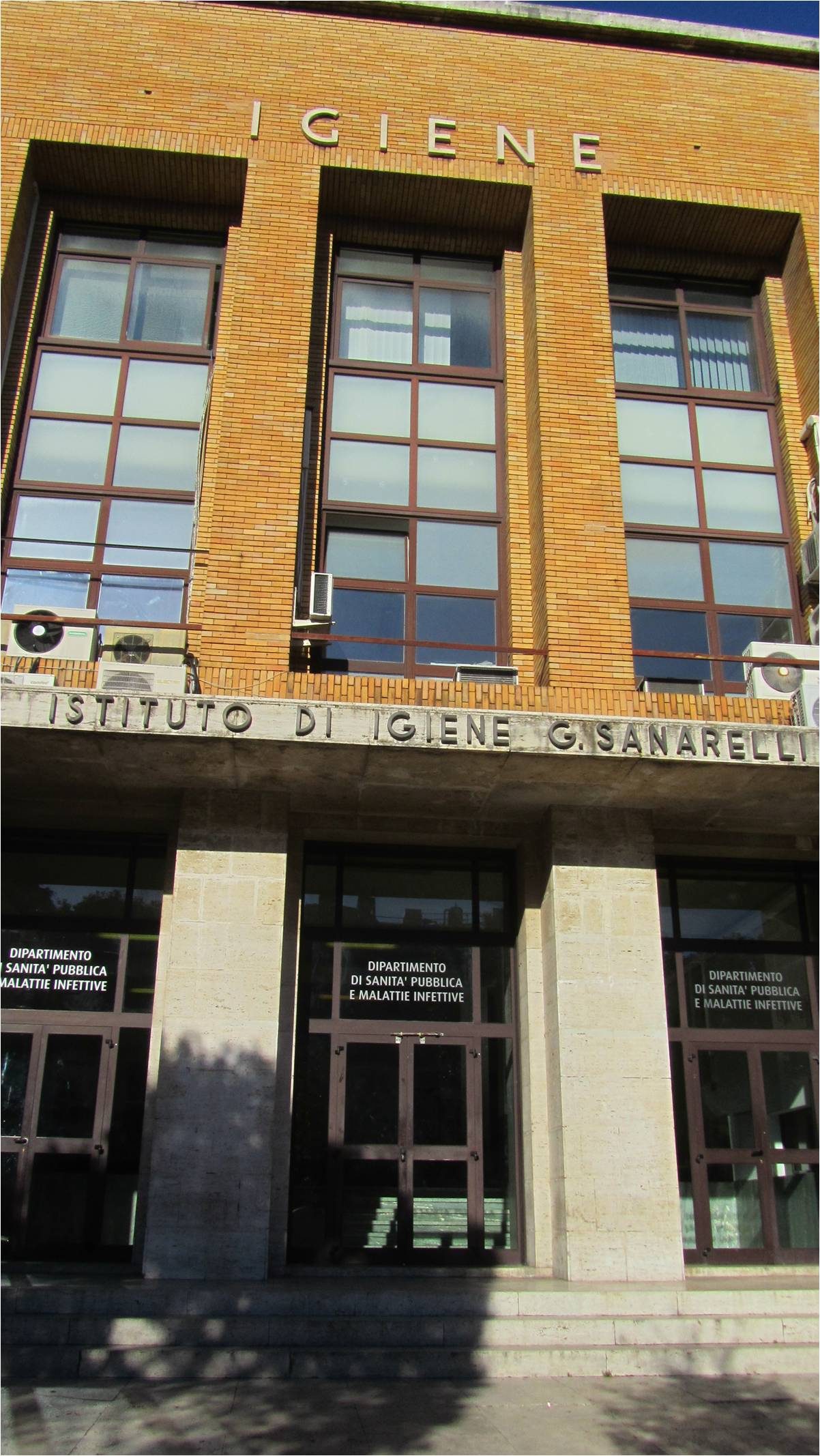 Istituto di Igiene G. Sanarelli2.jpg