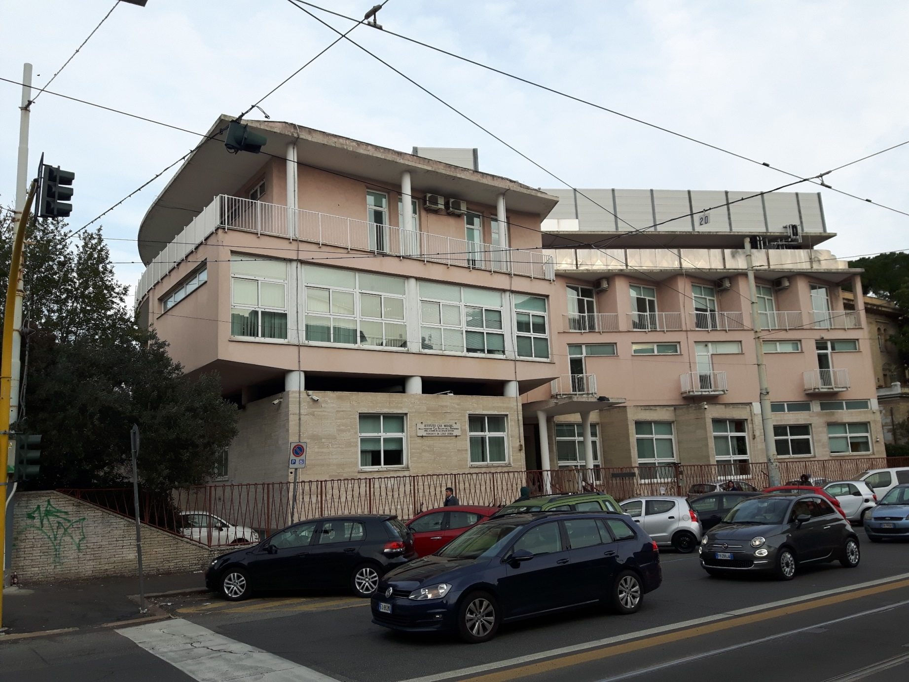 Istituto%20Mendel%2C%20Rome%20%281%29.jpg