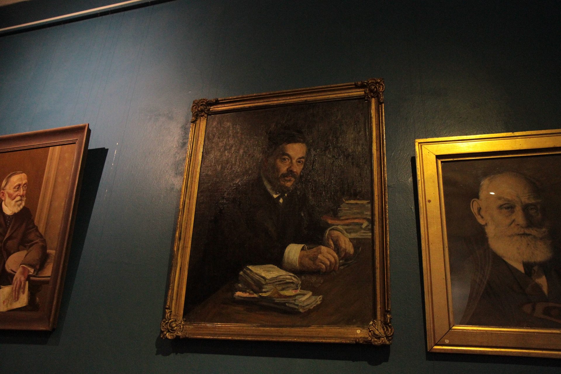 Ivan_Secenov_s_portrait_Pauls_Stradins_Medicine_History_Museum_1.jpg