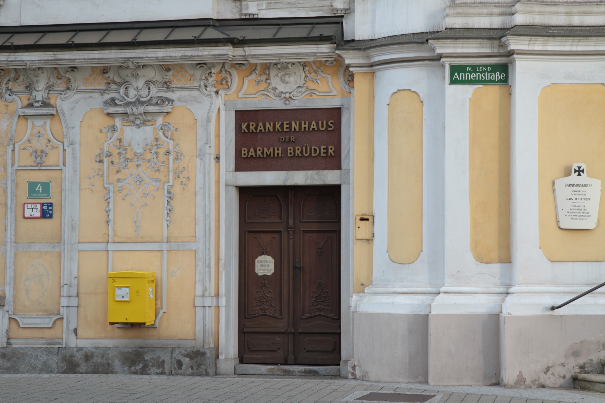 Krankenhaus%20der%20Barmherzigen%20Br%C3%BCder%2C%20Graz%20-%2003.JPG