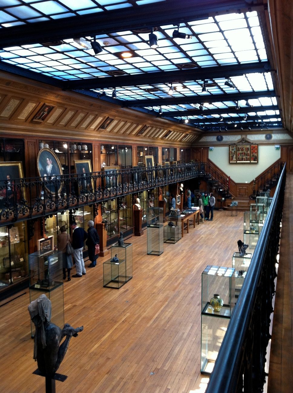 Musee d'Histoire de la Medecine, Paris by Rosa Longo - 02.jpg
