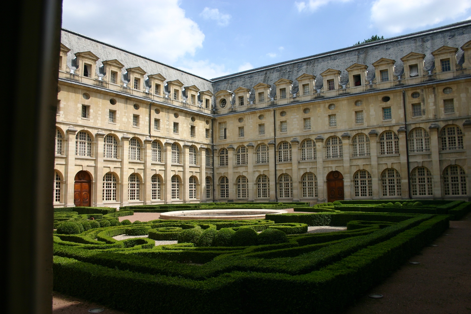 Musée du Val-de-Grâce, Paris - 03.JPG