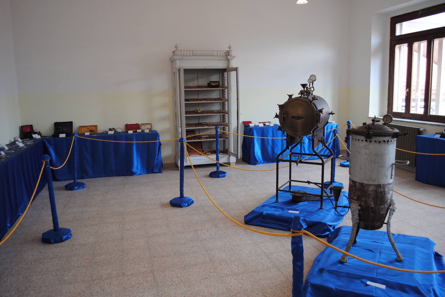 Pasquale%20Castiglione%20Morelli%20surgical%20Museum%2C%20Vallelonga%20%20%286%29.jpg