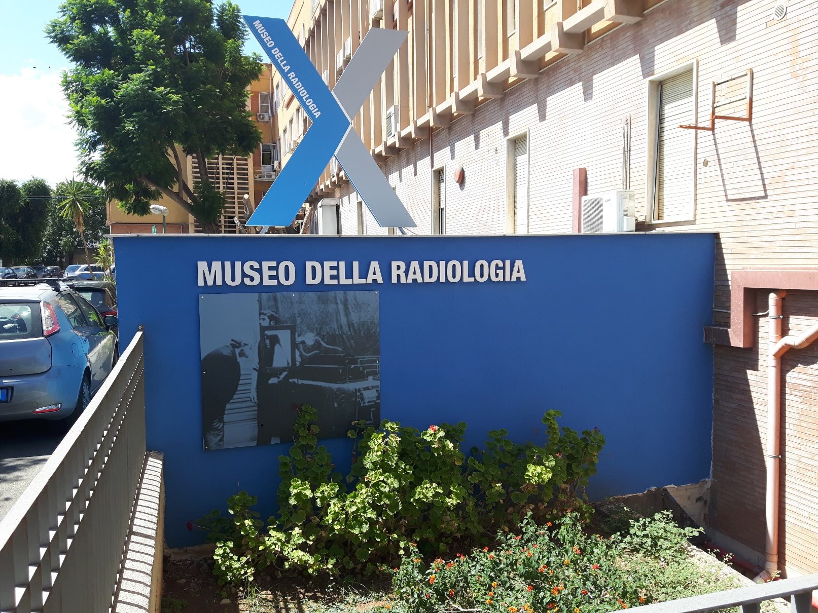 Museo della Radiologia, Palermo - 03.jpg
