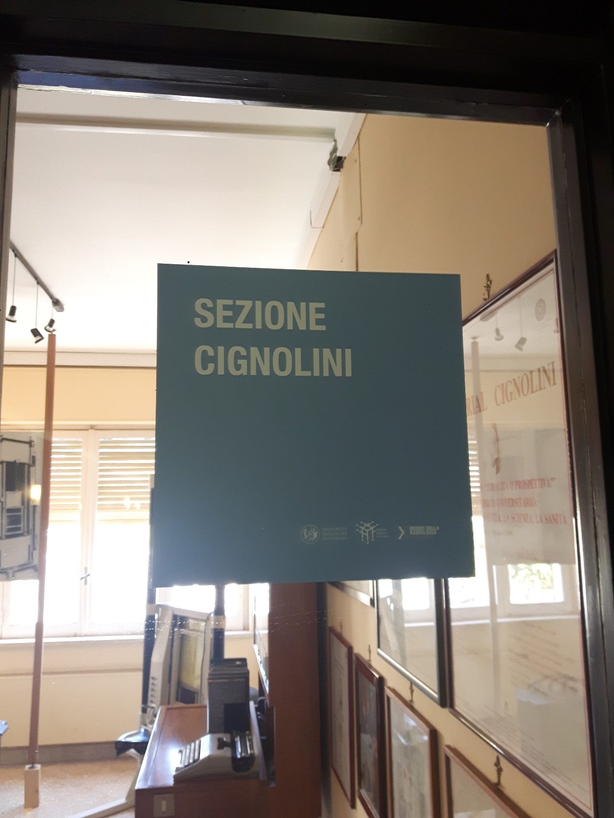 Museo della Radiologia, Palermo - 08.jpg