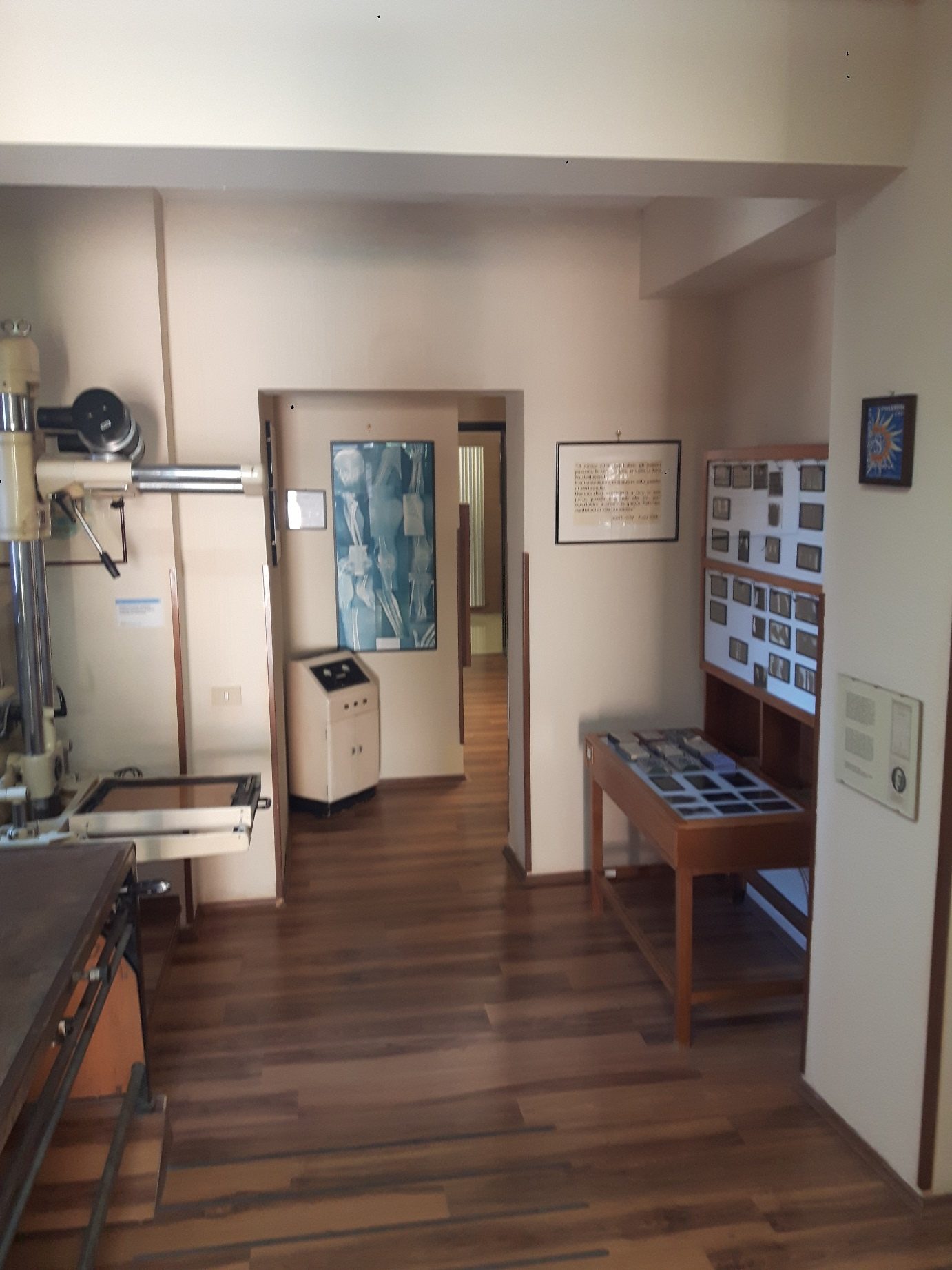 Museo della Radiologia, Palermo - 17.jpg