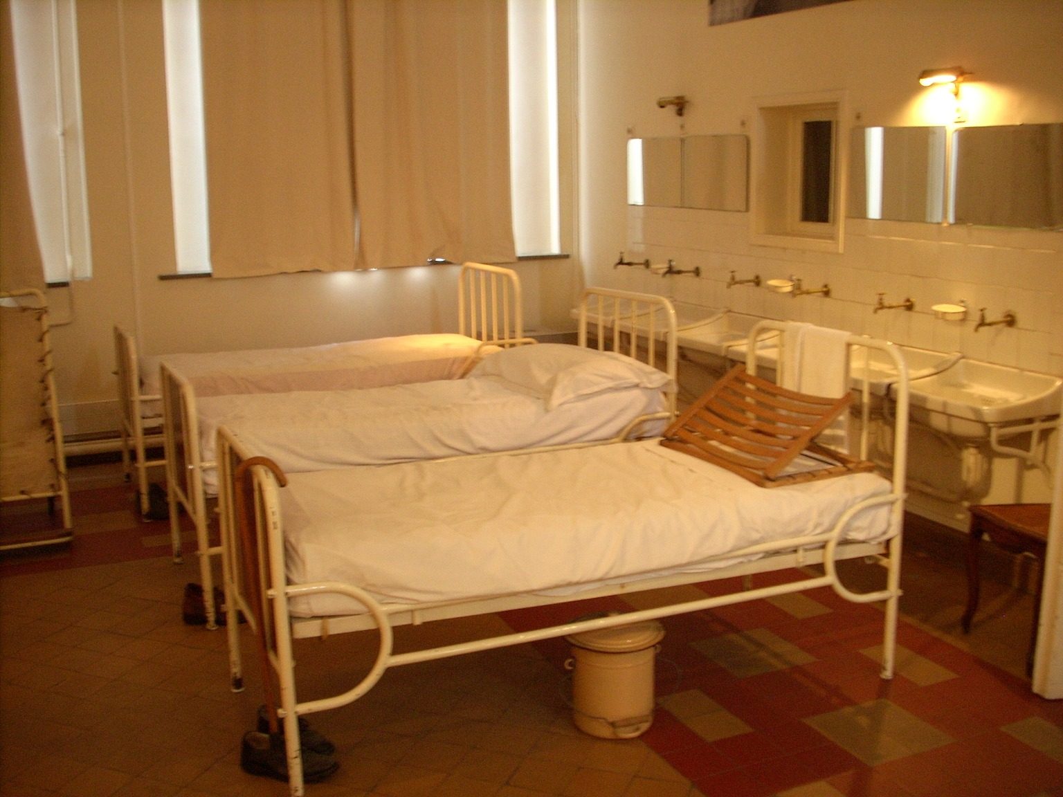 Guislain Hospital and Museum - 9.JPG