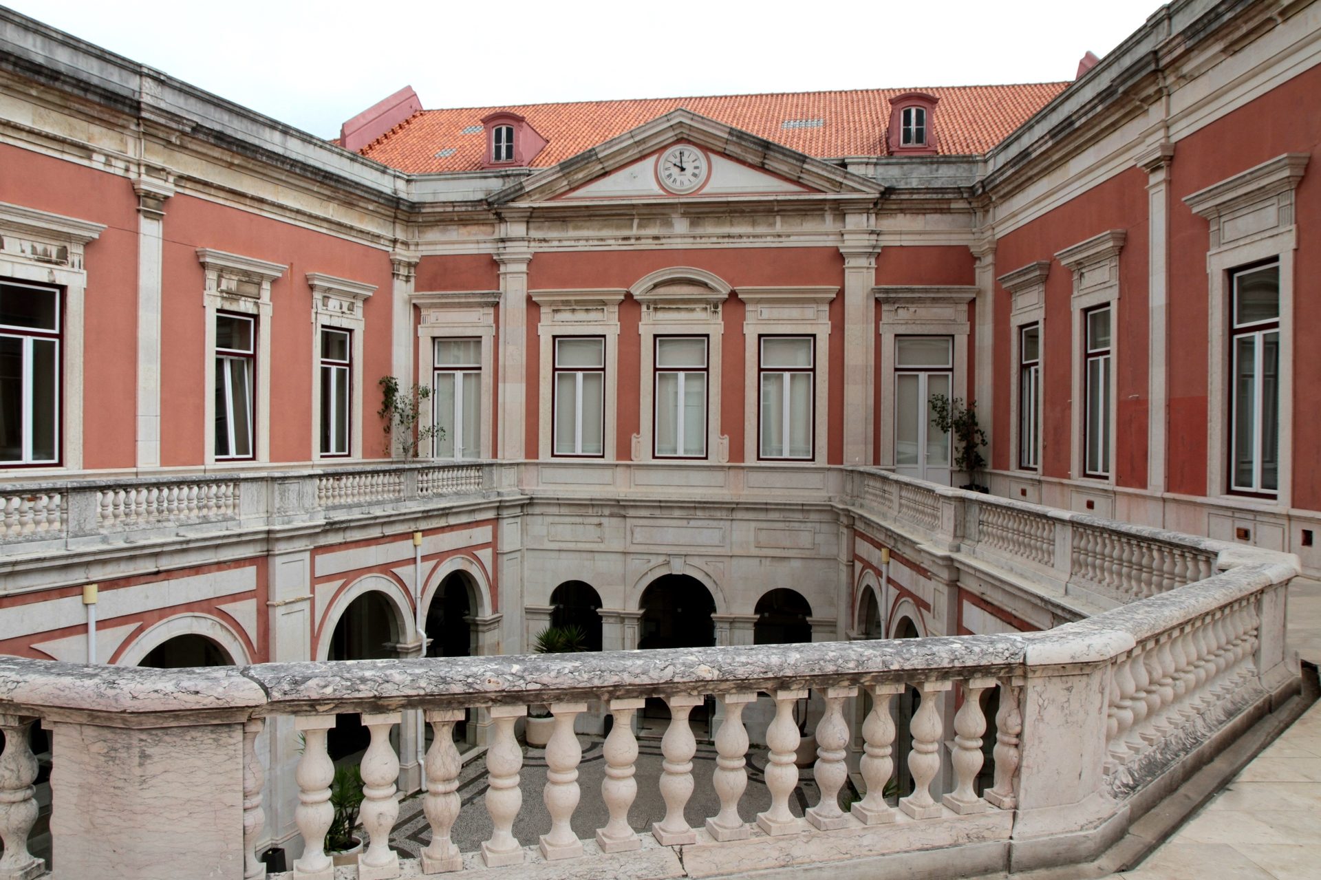 NOVA Facultade de Ciencias Medicas, Lisbon - 05.JPG