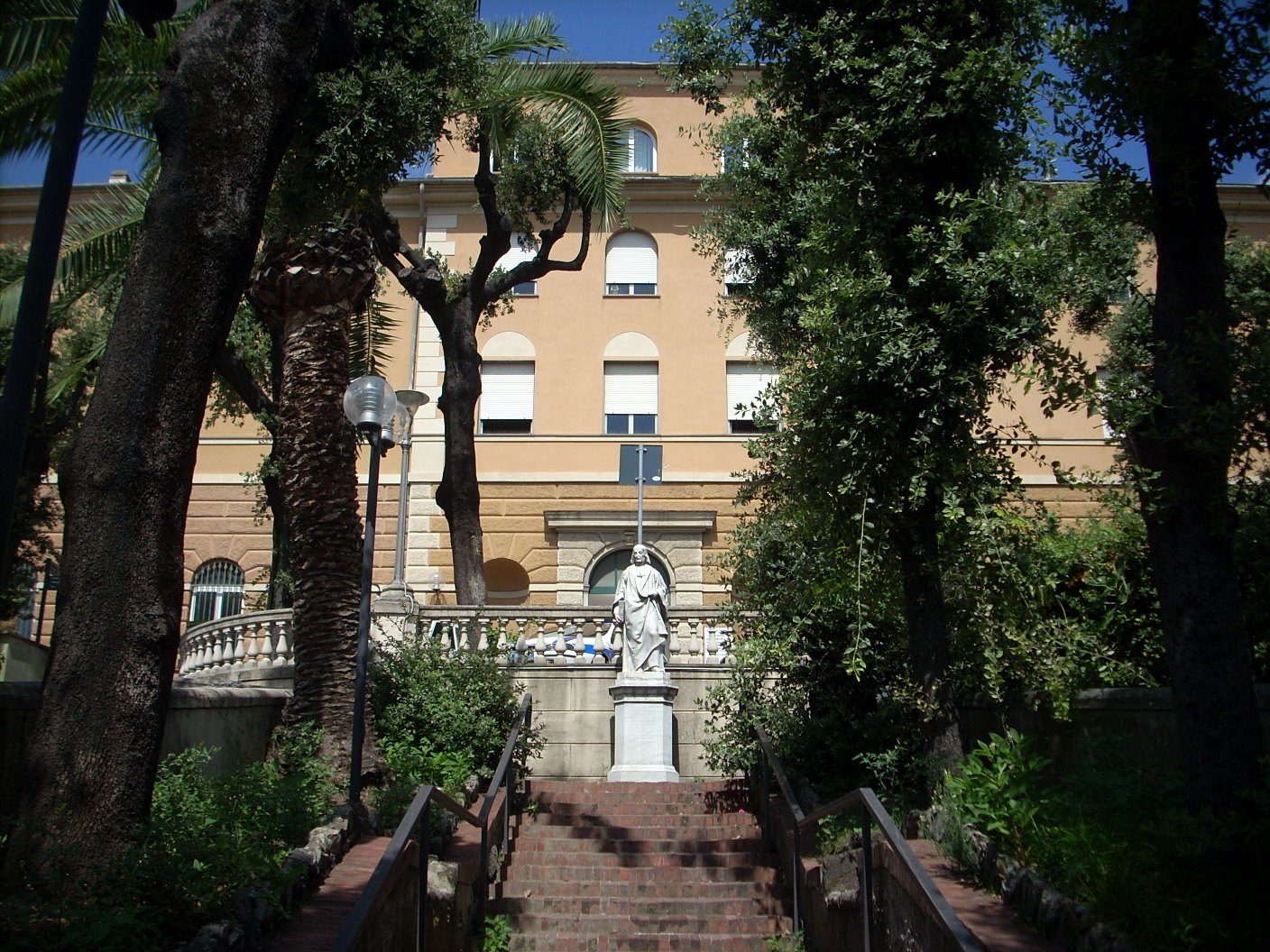 old Civic Hospital, Rapallo, Italy - 03.JPG