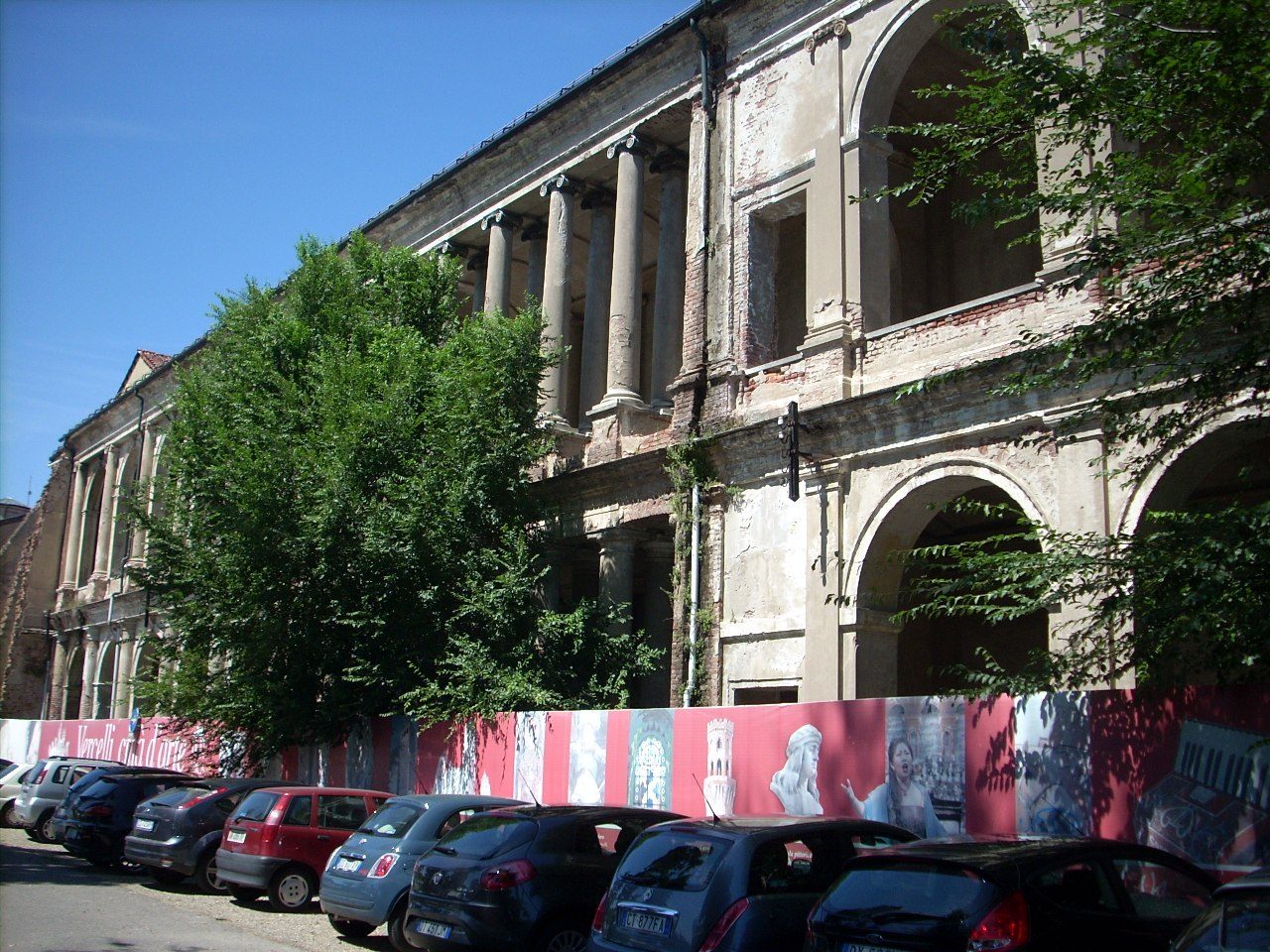 Old Ospedale Maggiore, Vercelli. Italy (19).JPG
