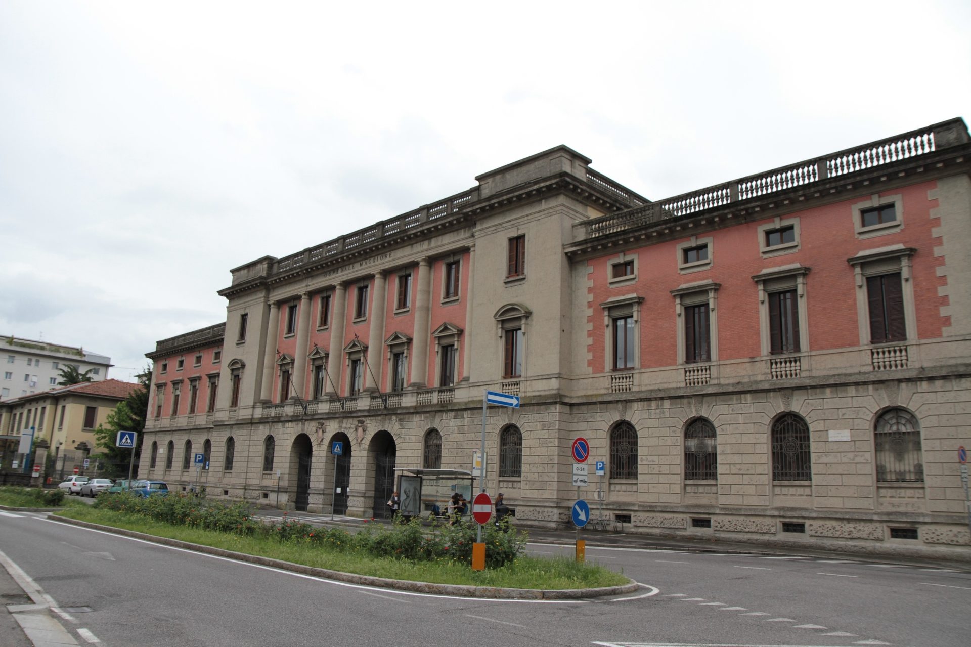 old Ospedale Principessa di Piemonte, Bergamo - 01.JPG