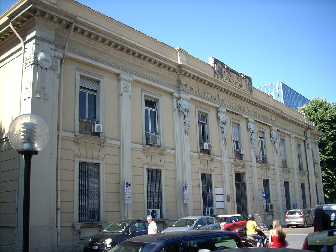 Ospedale Gozzadini, Bologna - 01.JPG