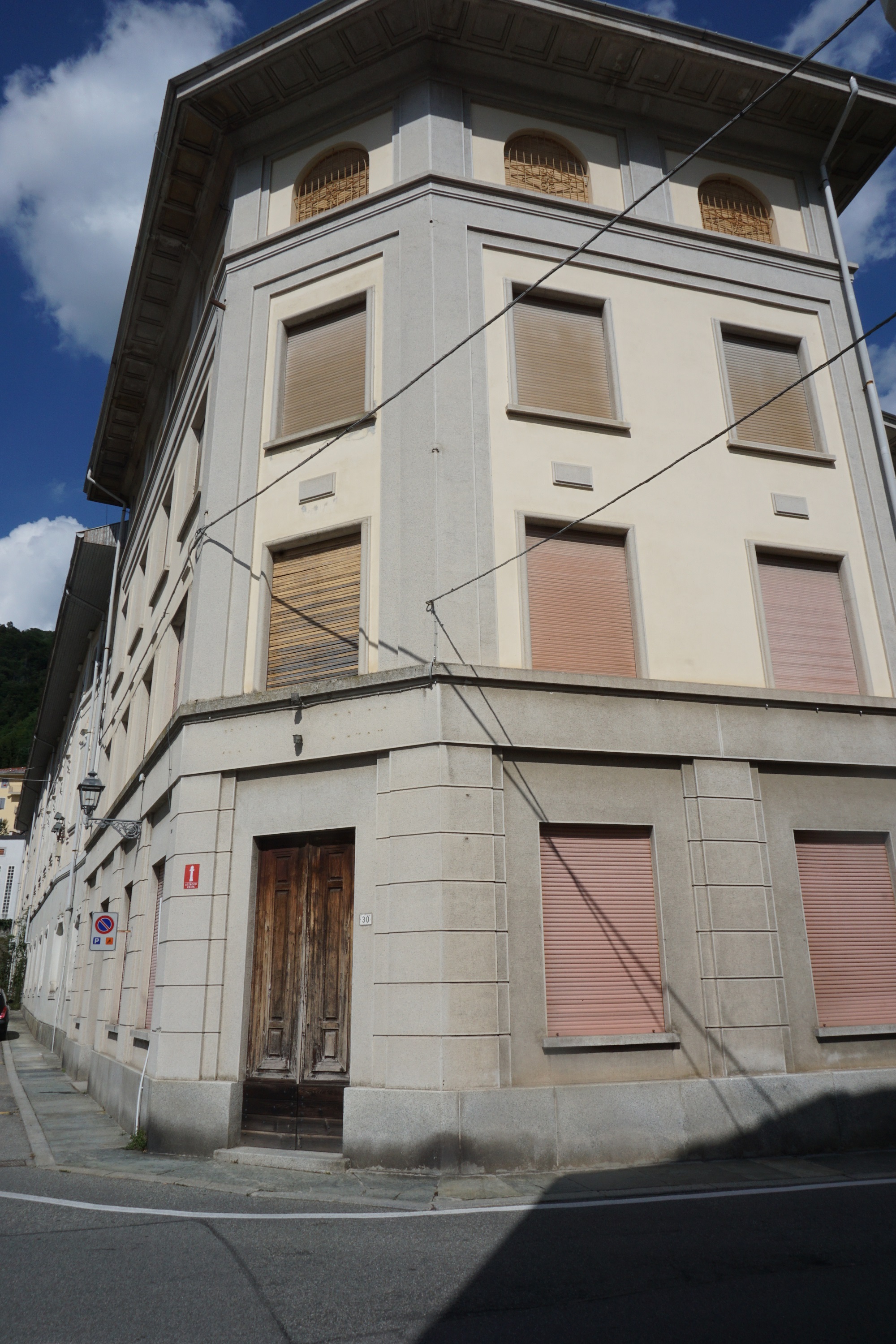 Ospedale_Santissima_Trinità_Varallo_Sesia_4.jpg