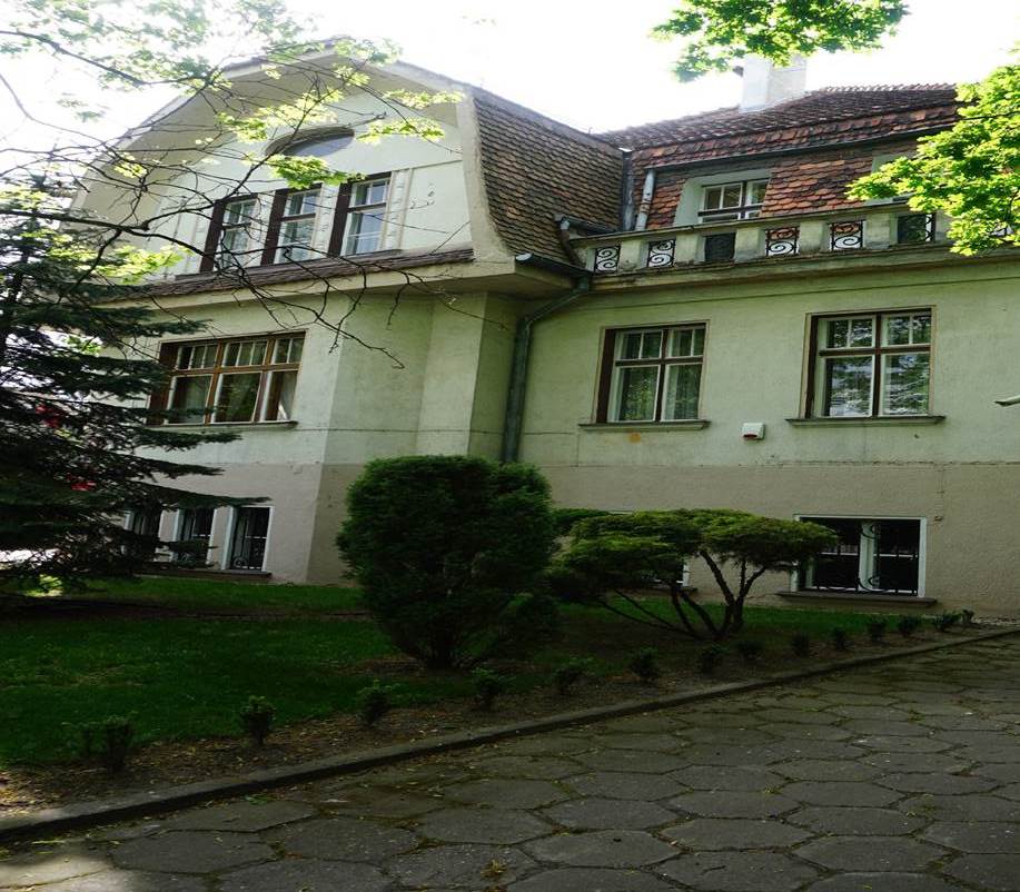 Otfrid Foerster’s House, Wroclaw, by Dariusz Lewera (2).jpg