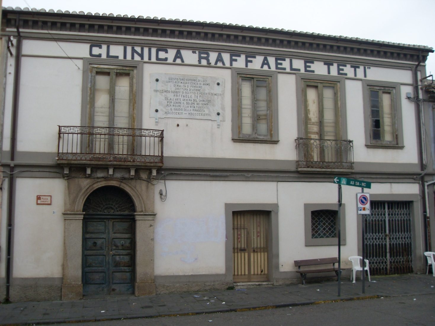 Facciata%20della%20clinica%202013.JPG