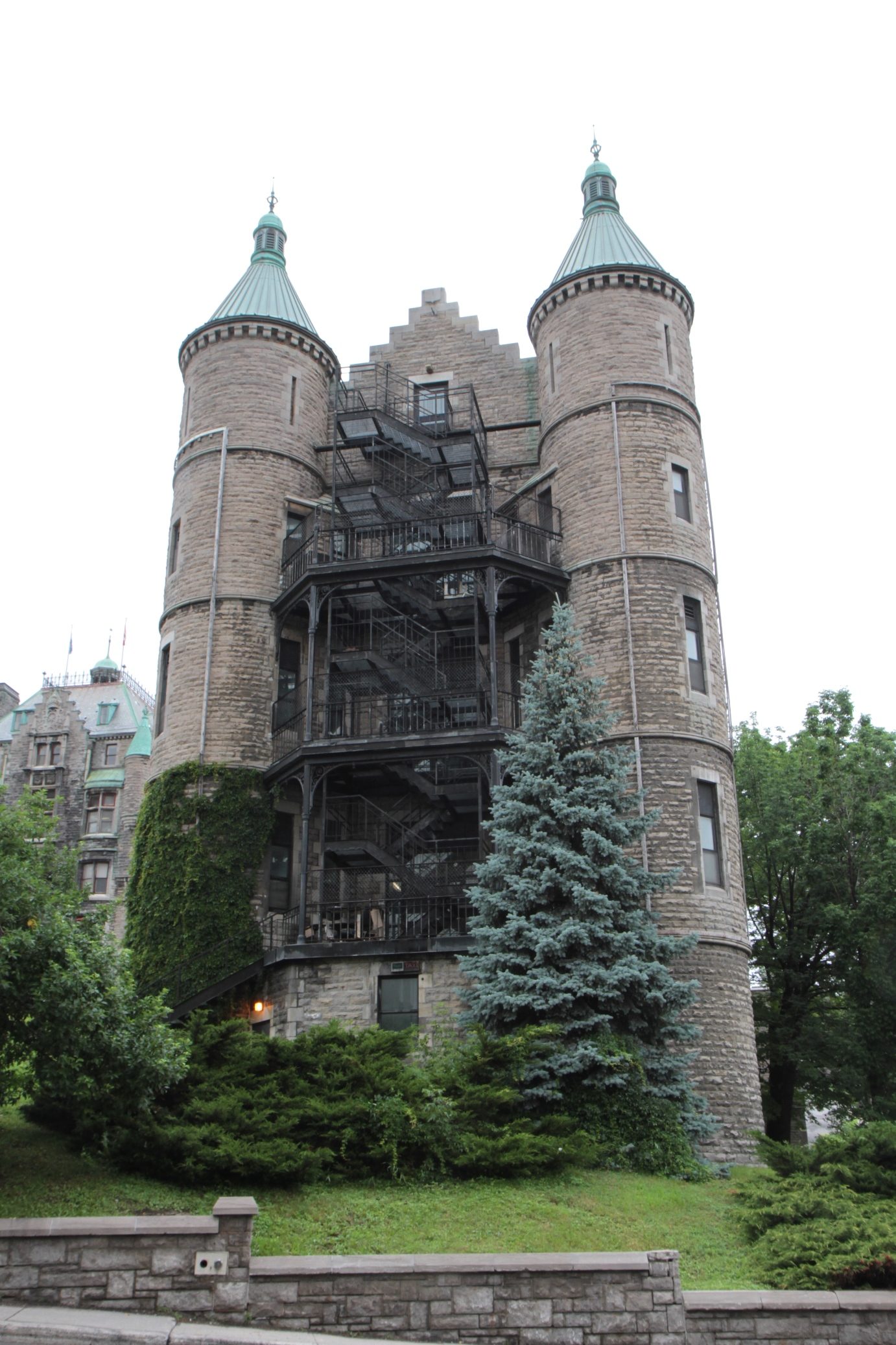 Royal%20Victoria%20Hospital%2C%20Montreal%20-%2003.JPG