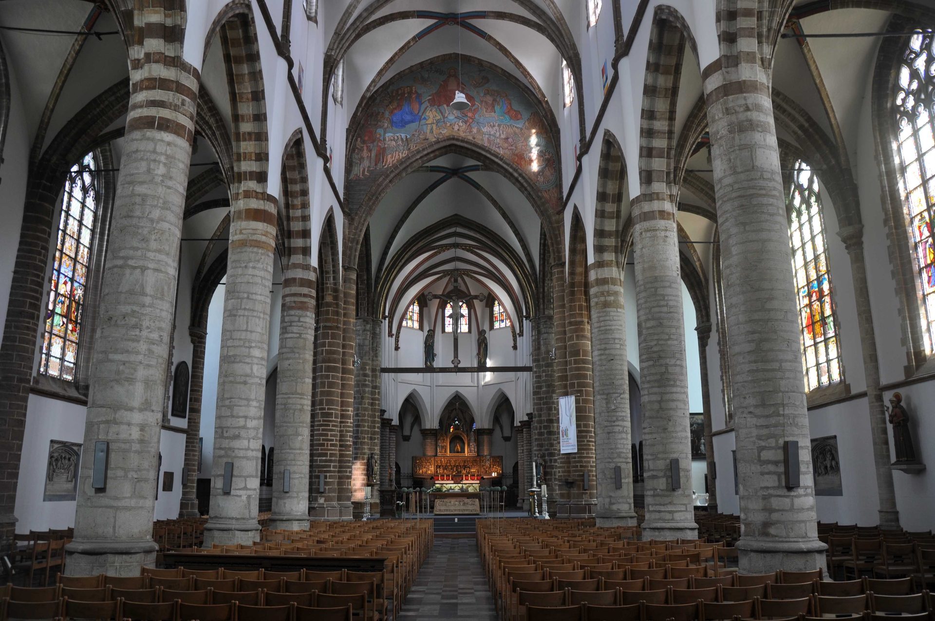 Saint Dymphna’s Church, Geel (8).JPG