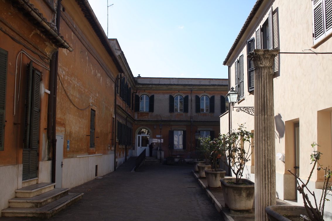 San%20Gallicano%20Institute%2C%20Rome%20%288%29.JPG