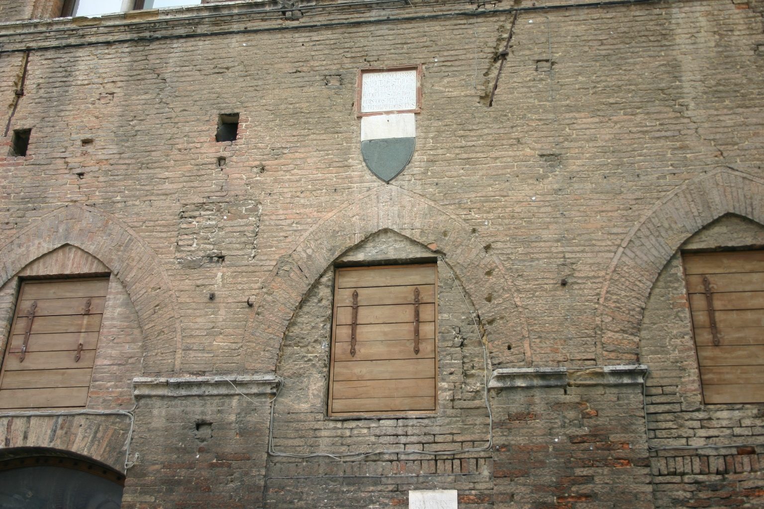 Santa%20Maria%20della%20Scala%2C%20Siena%2C%20Italy%20-%2014.JPG