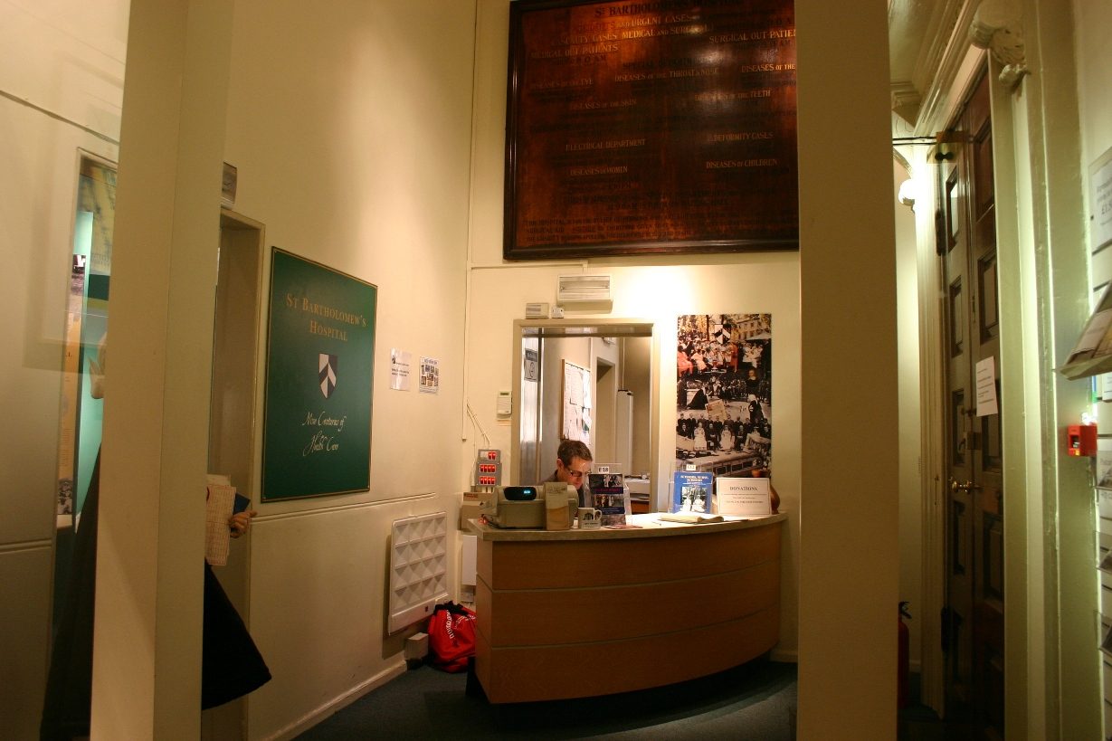 Museum, St Bartholomew's Hospital, London - 03.JPG
